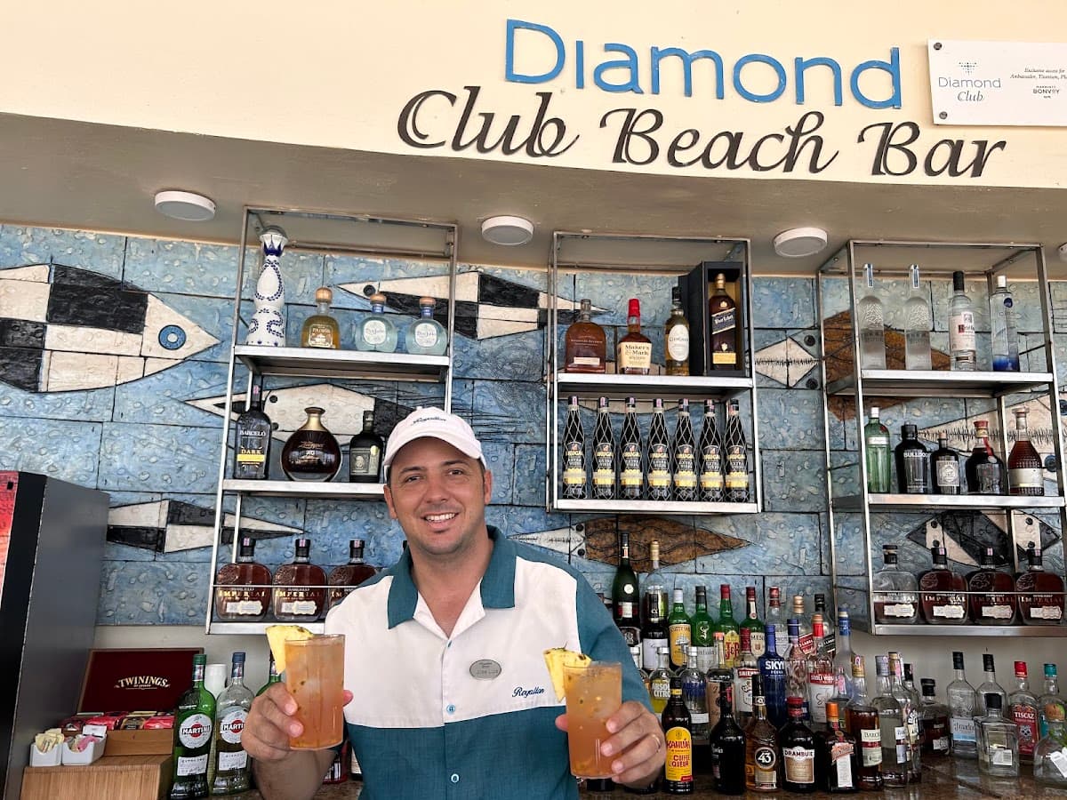 Diamond Club Beach Bar - Imagen 1