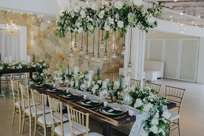 KUKUA Restaurant Beach Club