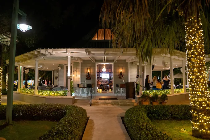 La Cava Kitchen and Bar